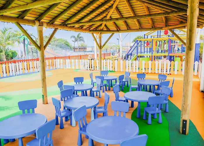 Landmar Costa Gigantes Family Hotel
