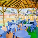 Landmar Costa Gigantes Family Otel
