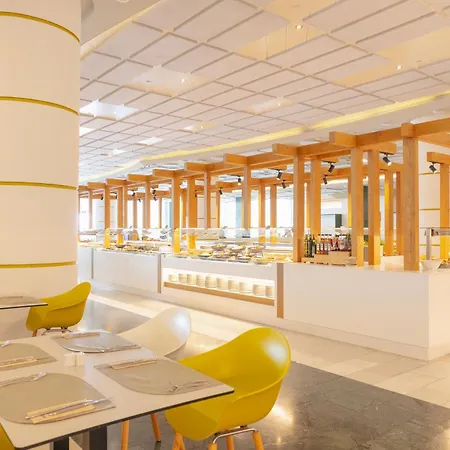 Hotell Landmar Costa Gigantes Family 4*