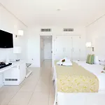 Landmar Costa Gigantes Family 4* פוארטו דה סנטיאגו