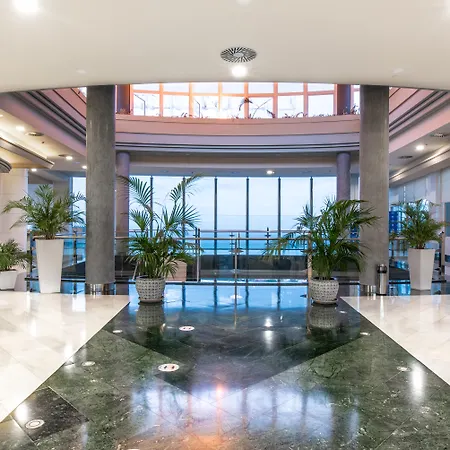 Landmar Costa Gigantes Family Hotel 4*