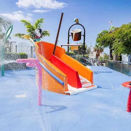 ホテル Landmar Costa Gigantes Family