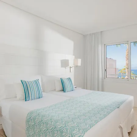 Hotel Landmar Costa Gigantes Family 4*
