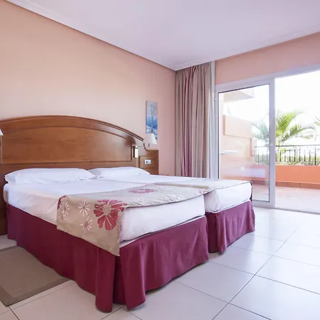 Landmar Costa Gigantes Family 4*