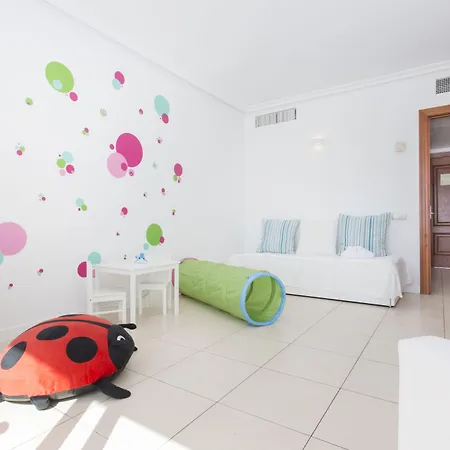 Landmar Costa Gigantes Family Hotel