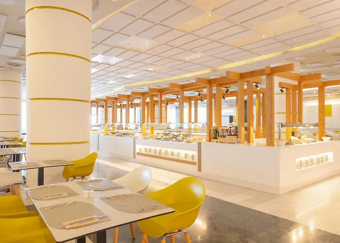 Hotel Landmar Costa Gigantes Family 4*