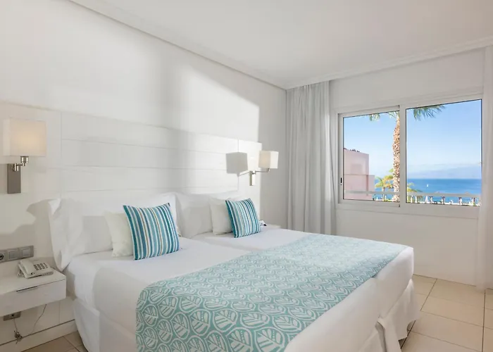 Landmar Costa Gigantes Family 4* Пуэрто-де-Сантьяго